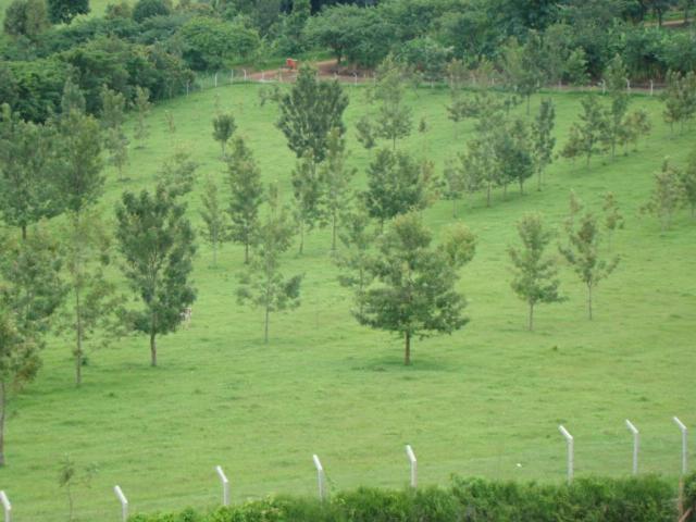 Karobwa Summit View Hotel Fort Portal Exterior photo